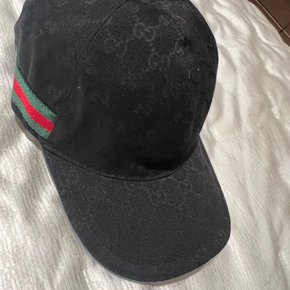 Gucci Dark Gray Cap with Red-Green Stripe Gucci stripe red green - Gem main image 2